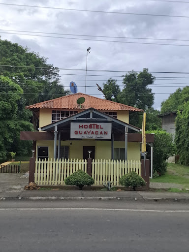 Hostel GuaYacan
