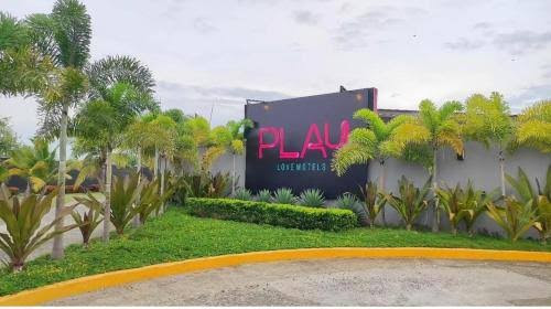 Play Love Motels
