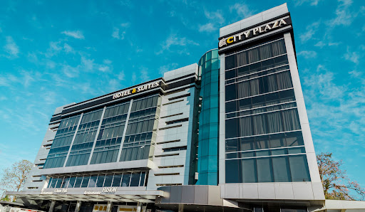 Hotel City Plaza & Suites