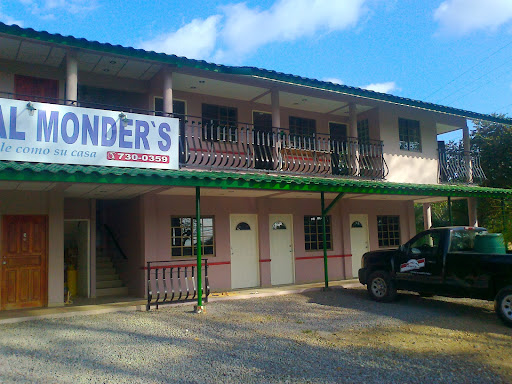 "Hostal Monder's"