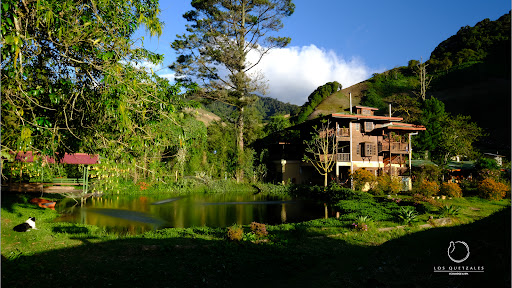 Hotel Los Quetzales
